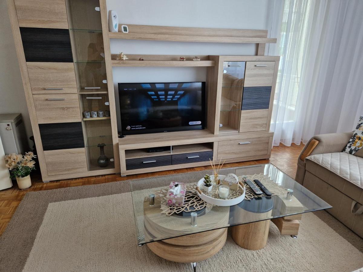 Bugojno Stanアパートメント エクステリア 写真